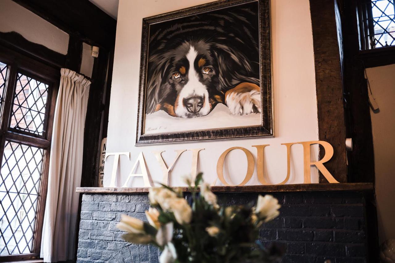 فيلا Taylour House - Edenbridge, Sleeps 10, Historic, Unique Yet Modern المظهر الخارجي الصورة